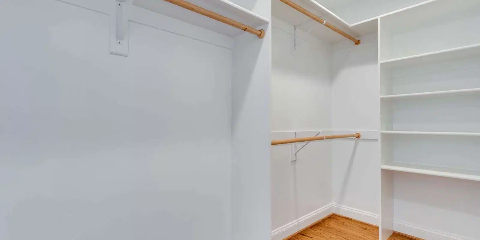 3259_annandale_rd-10