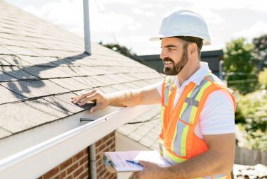 roof inspection cost man
